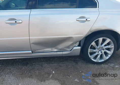 2015 Volvo S80 T6 Platinum from USA, damaged, VIN YV1902MD6F1183045